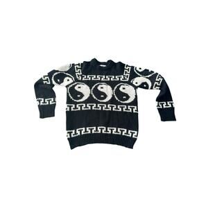 Cooke Collective XS Black & White Yin Yang Sweater Pre-Owned Retro 90s Aesthetic